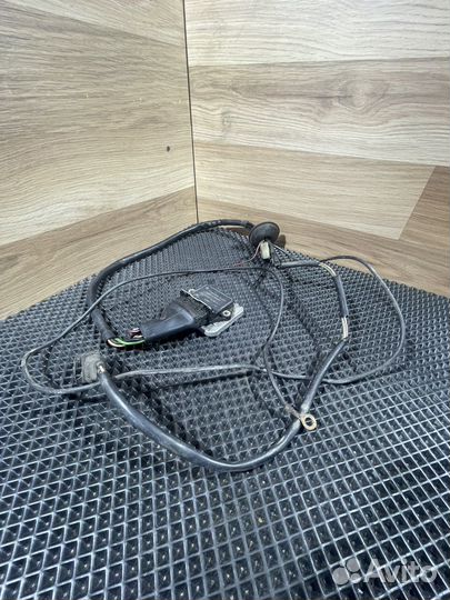 Коммутатор и проводка Golf2 191905351b