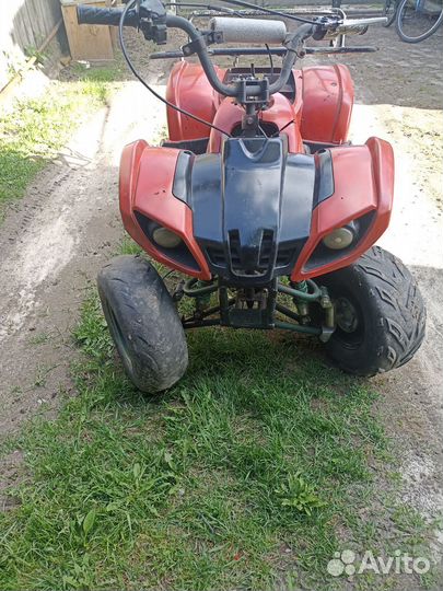Квадроцикл б/у