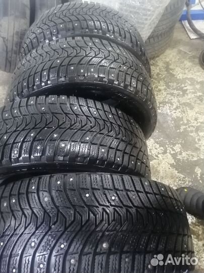Michelin Latitude X-Ice North 3 245/45 R17