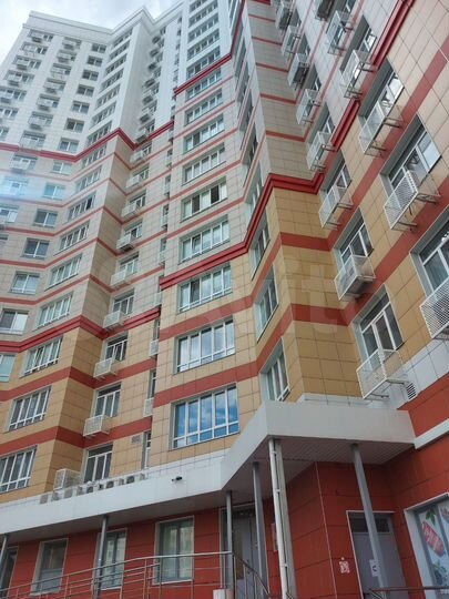 3-к. квартира, 101 м², 11/18 эт.