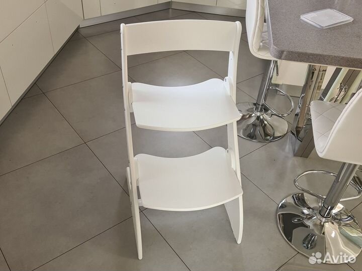 Стул растущий новый