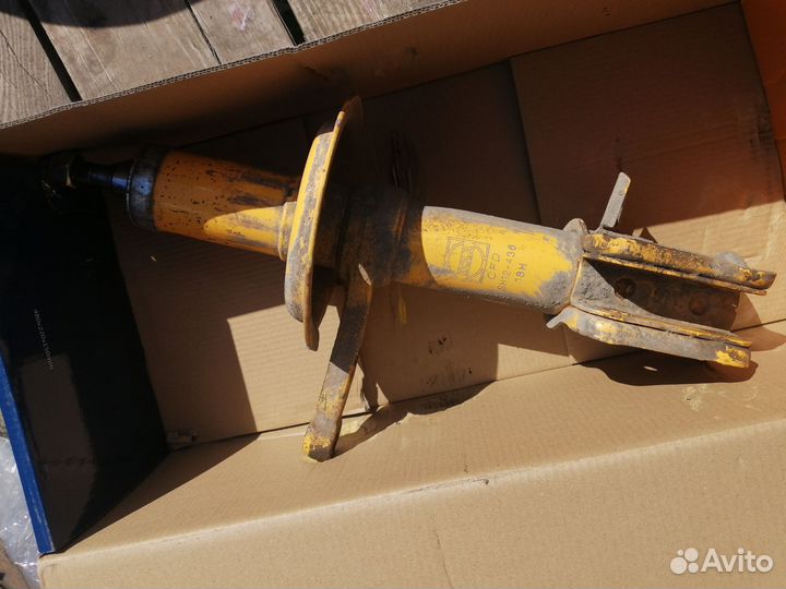 Стойка правая ваз 2110 holla