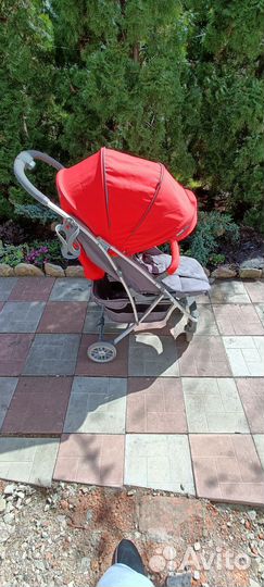 Прогулочная коляска