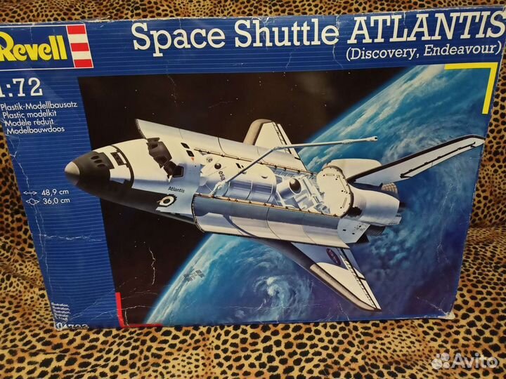 Модель космического корабля Шаттл 1/72