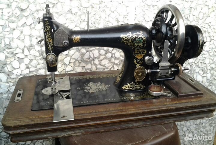 Швейная машинка