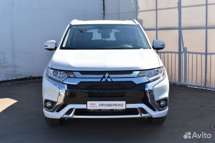 Mitsubishi Outlander 2.0 CVT, 2022