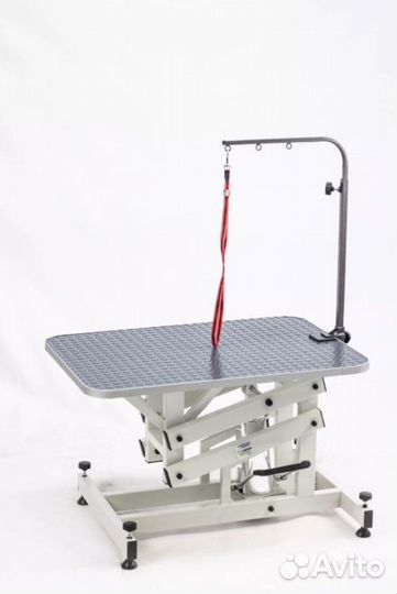 Стол для груминга с подъемником