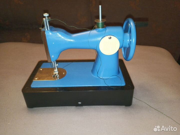 Детская швейная машинка дшм 1