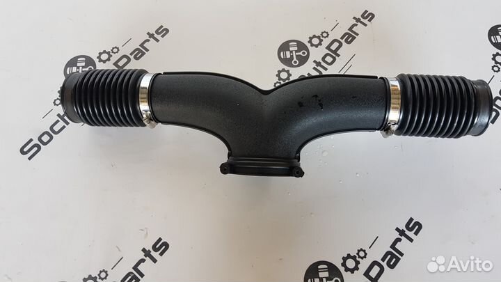 Патрубок воздушного фильтра Porsche Cayenne 4.5