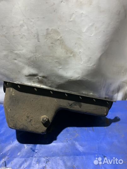 Поддон двигателя jeep grand cherokee 5.2 magnum