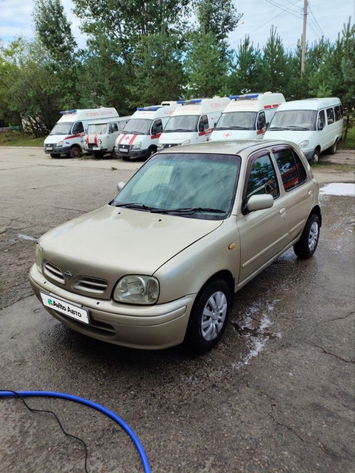 Nissan March: фото владельца