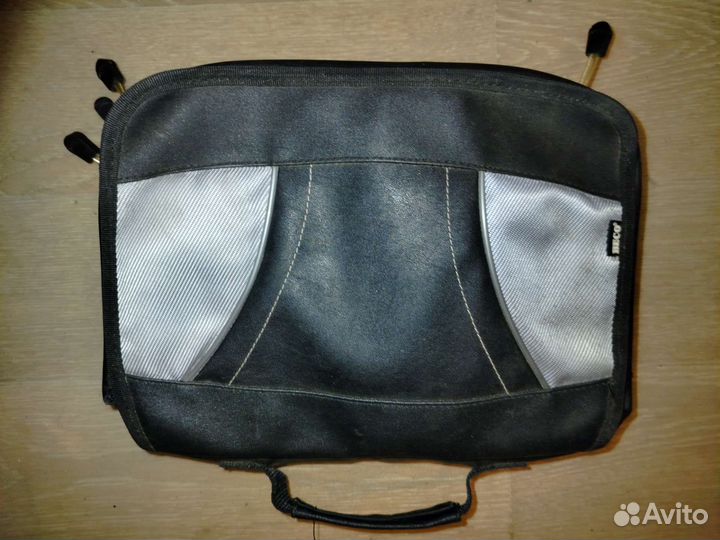 DVD-плеер akira dps-R6706TV