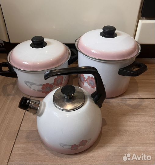 Кастрюли и посуда для кухни