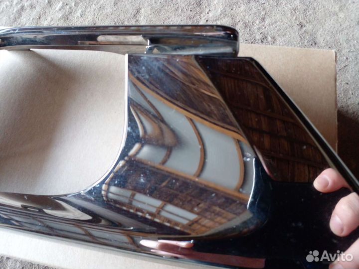 Накладка правой птф Toyota Land Cruiser 200 2017г