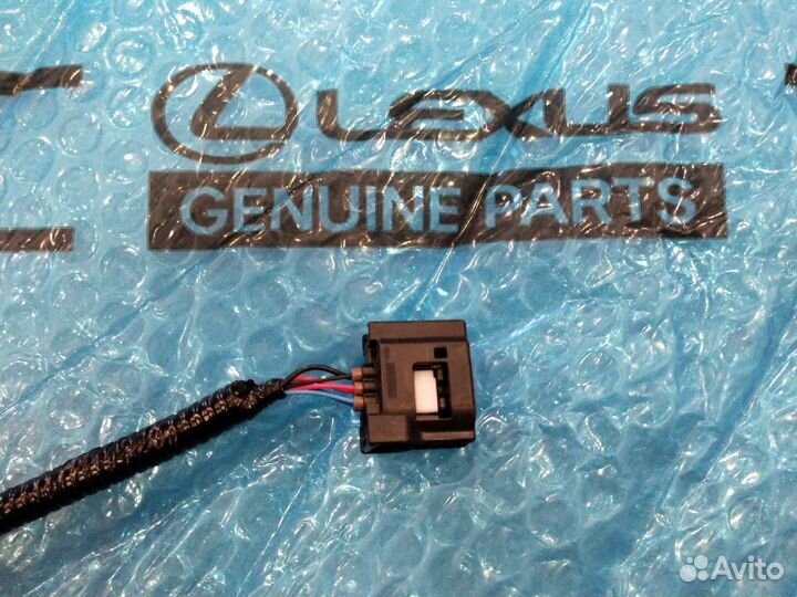 Фишка парктроника Lexus Lx 570 Оригинал 6pin 15-21