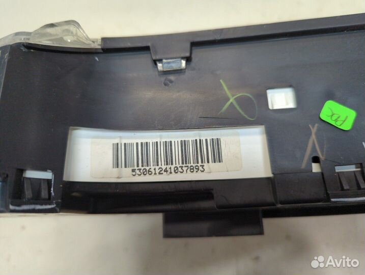 Щиток приборов Ford Explorer, 2006