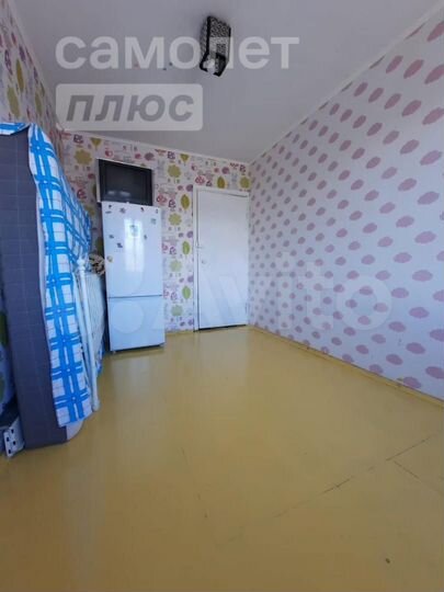 Комната 9,8 м² в 2-к., 6/9 эт.