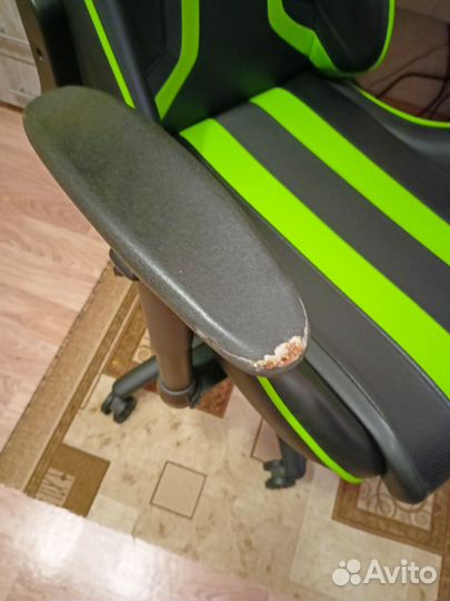 Компьютерное кресло