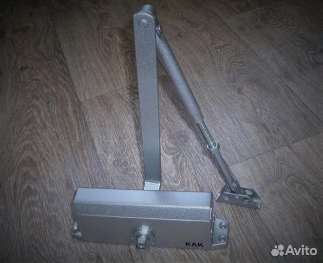 Дверной доводчик(Новый)