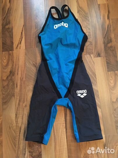 Гидрокостюм женский для плавания