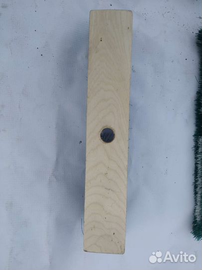 Щетка для подметания пола, с резьбой 27,5х5 см