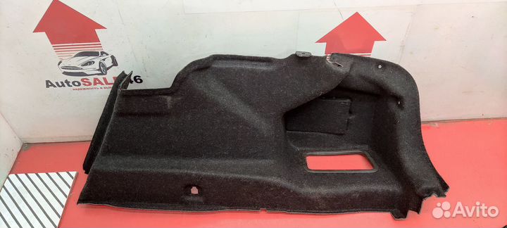 Обшивка багажника правая BMW 5 G30