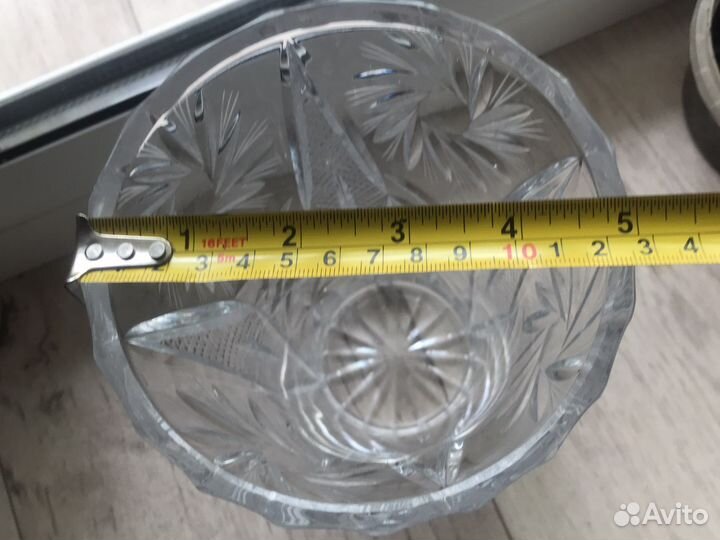 Хрустальная ваза