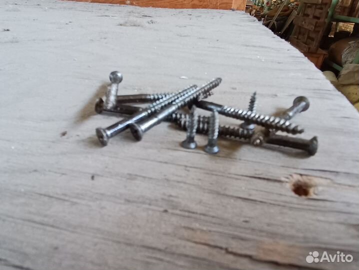 Мебельная фурнитура