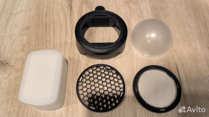 Вспышки Godox V860III и V1 N Nikon