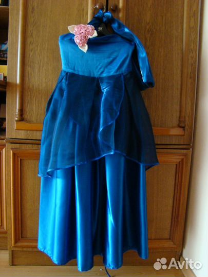 Продам платье для девочки