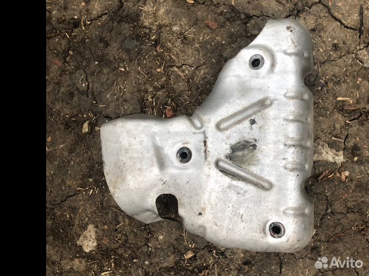 Термоэкран выпускного коллектора Largus Logan,Sand