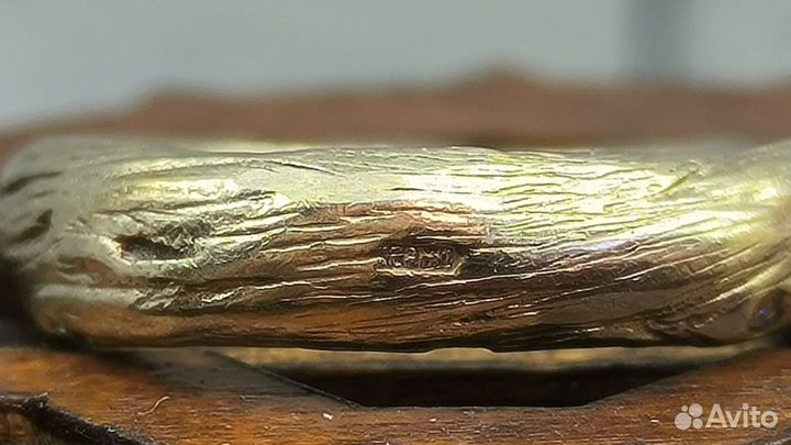 Кольцо из белого золота с бриллиантами 585 пробы м