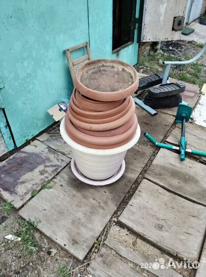 Горшки для цветов