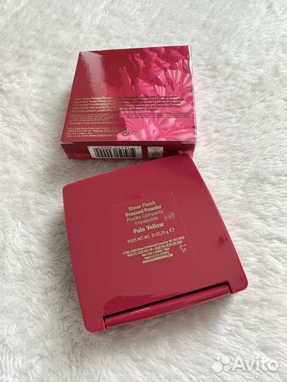 В наличии Bobbi Brown пудра 01 pale yellow