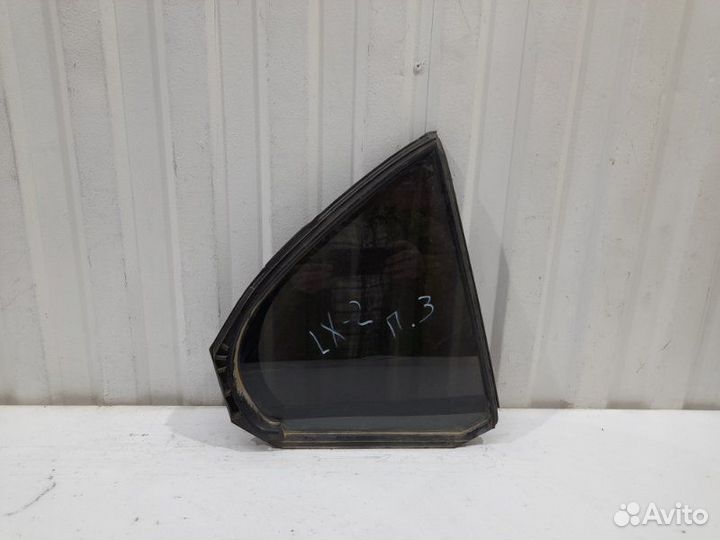 Стекло двери задней правой (форточка) Mitsubishi