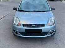 Ford Fiesta 1.4 AMT, 2007, 200 000 км, с пробегом, цена 450 000 руб.