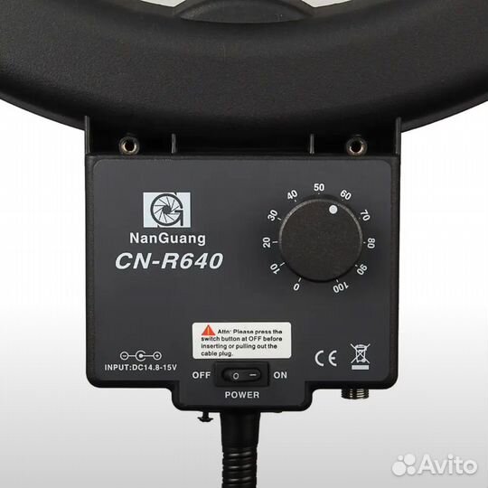 Кольцевая лампа nanguang сn-R640
