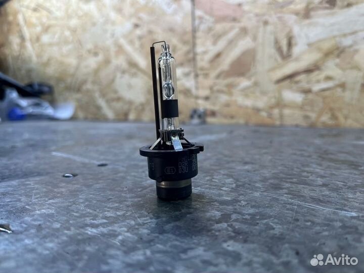 Лампа ксеноновая Mitsubishi Outlander CW1W 13HK