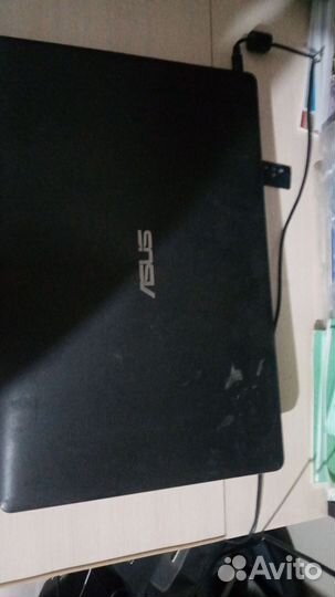 Ноутбук asus