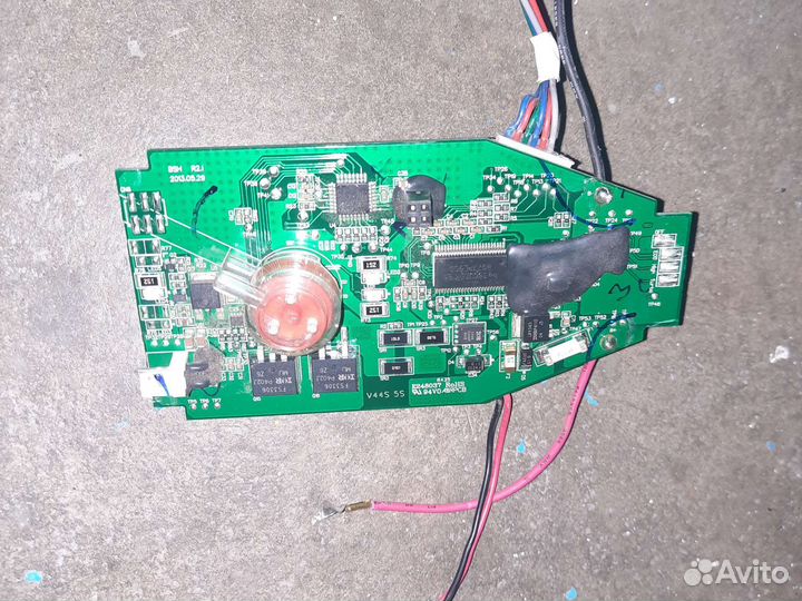 Плата от беспроводного пылесоса