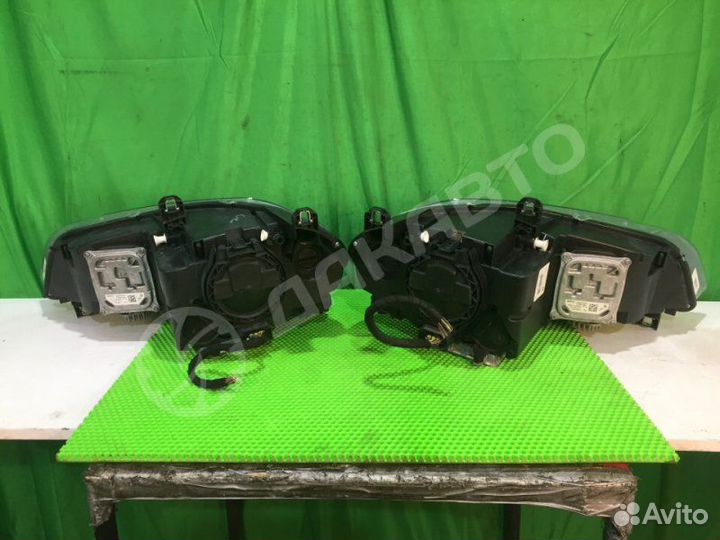 Фара левая+фара правая Bmw X5 E70