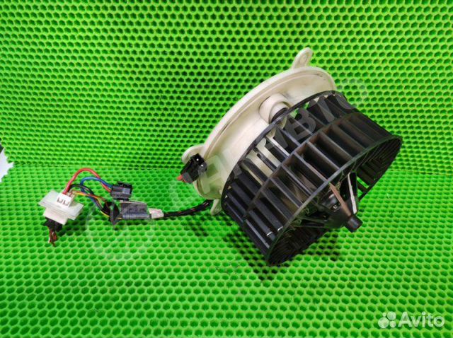 Моторчик отопителя Mercedes-Benz E W210