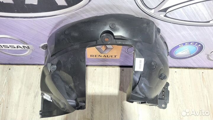Подкрылок передний Renault sandero 2 Лев