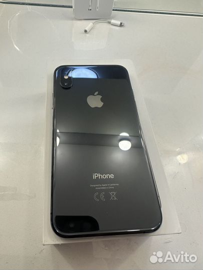 iPhone Xs, 64 ГБ