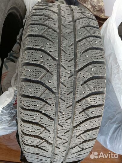 Firestone Ice Cruiser 7 205/55 R16