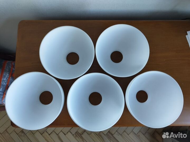 Плафоны, молочное текло, 5 штук