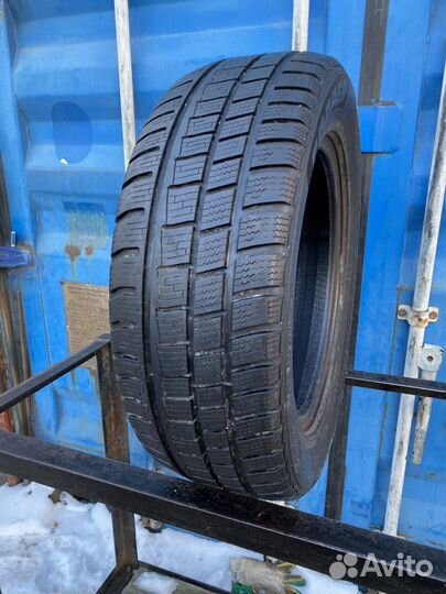 Cooper Weather-Master Snow 215/60 R16