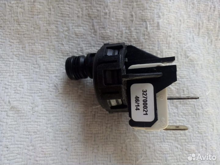Датчик (реле) давления воды котла bosch 6000