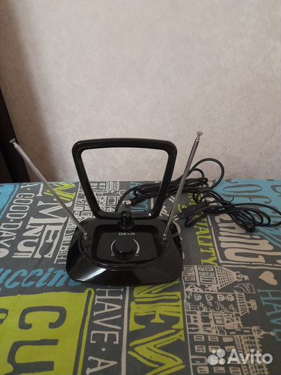 Антенна комнатная