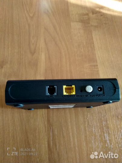 Маршрутизатор D-Link DSL-2500U